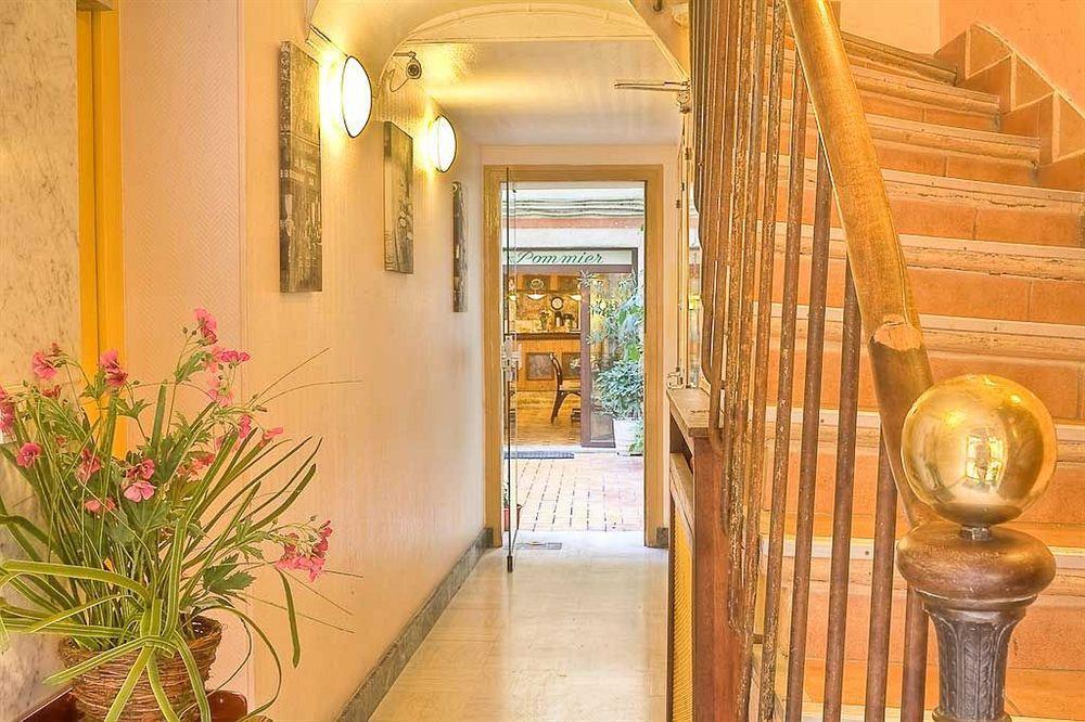 Résidence De Bruxelles Hotel Parigi